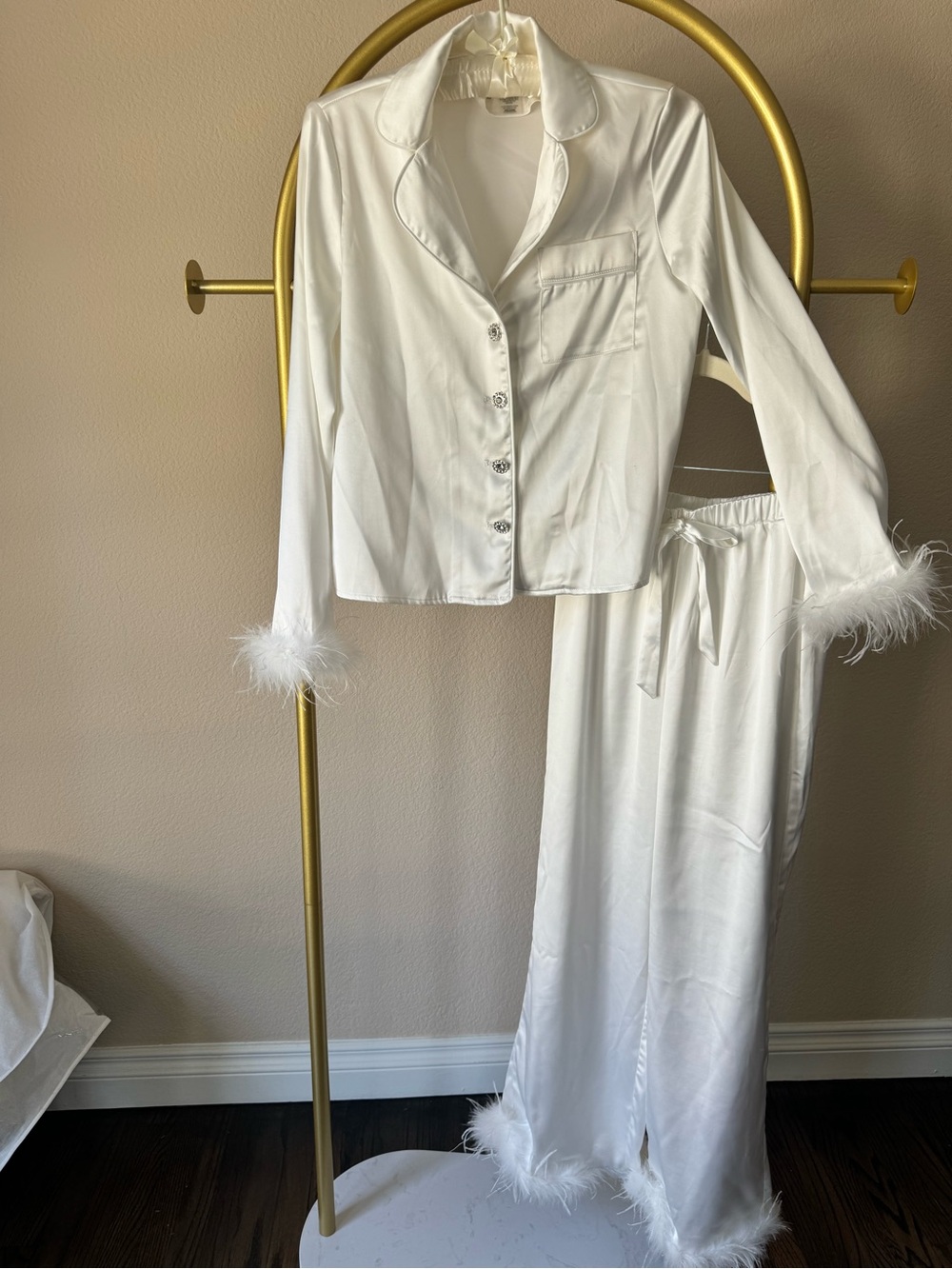 Lulus White Satin Feather Trim Pajama Set